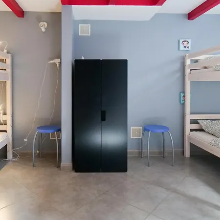 Maison De Quartier Arago - 8 Personnes